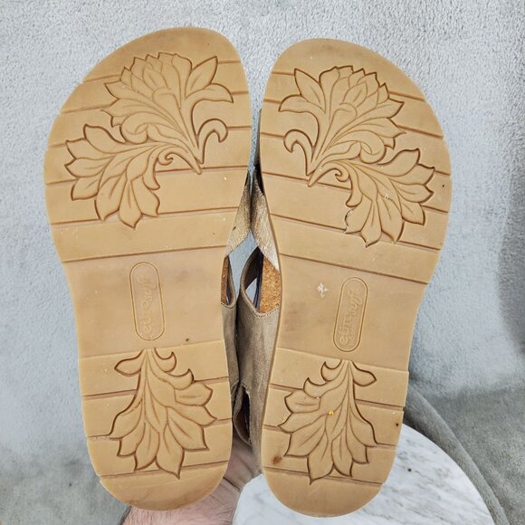Sofft Shoes Womens Size 9 Gold Faux Leather Galiana Sandals - Picture 9 of 10